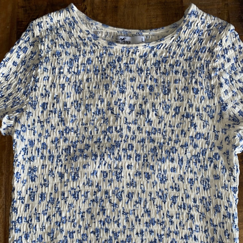 Girls Hollister top